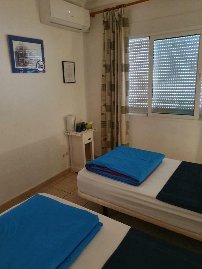 Roberto Guest House 贝纳尔马德纳 外观 照片