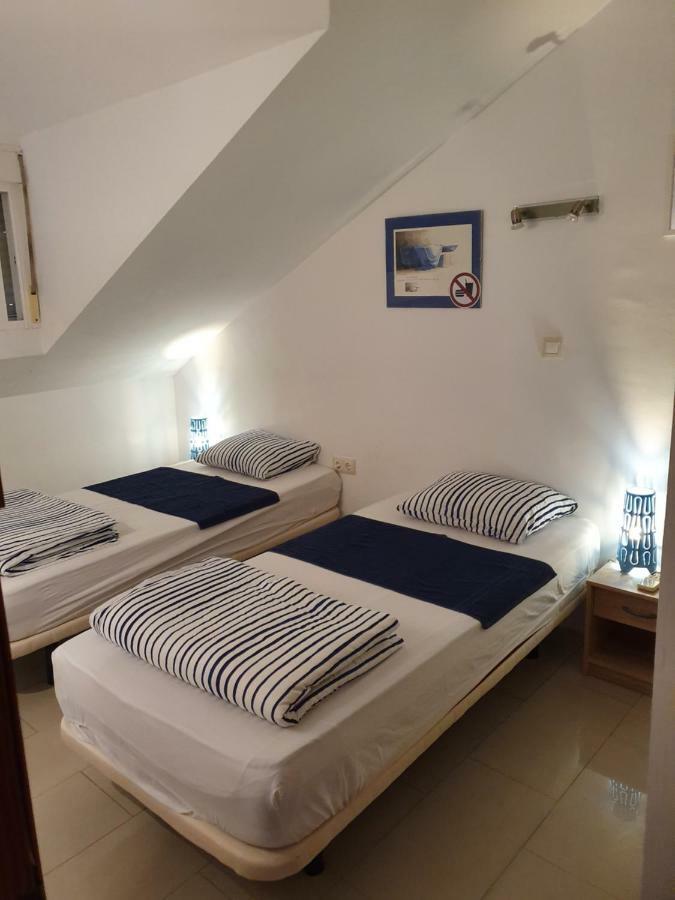 Roberto Guest House 贝纳尔马德纳 外观 照片