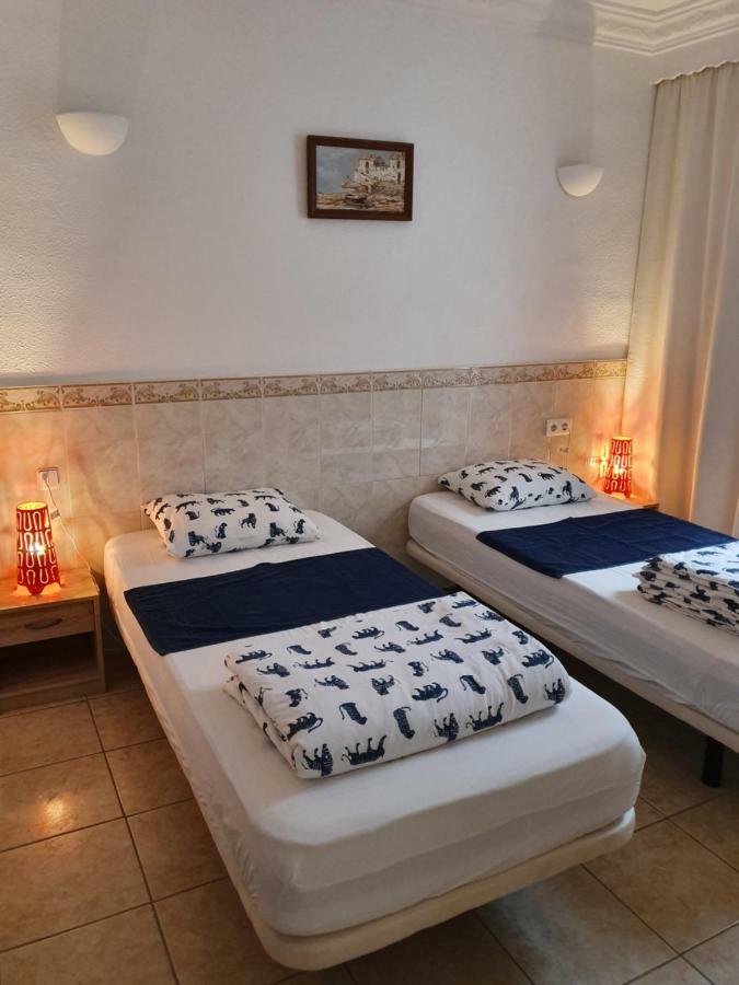 Roberto Guest House 贝纳尔马德纳 外观 照片