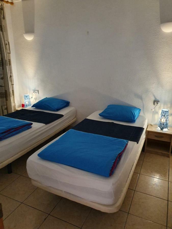 Roberto Guest House 贝纳尔马德纳 外观 照片